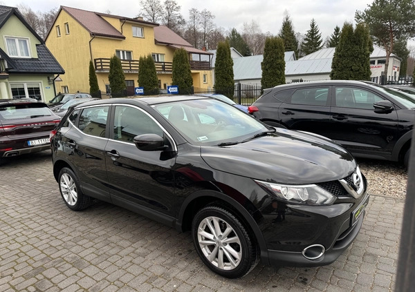 Nissan Qashqai cena 54900 przebieg: 147879, rok produkcji 2016 z Mieroszów małe 704